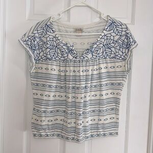 Lucky Brand short sleeve blouse size large.